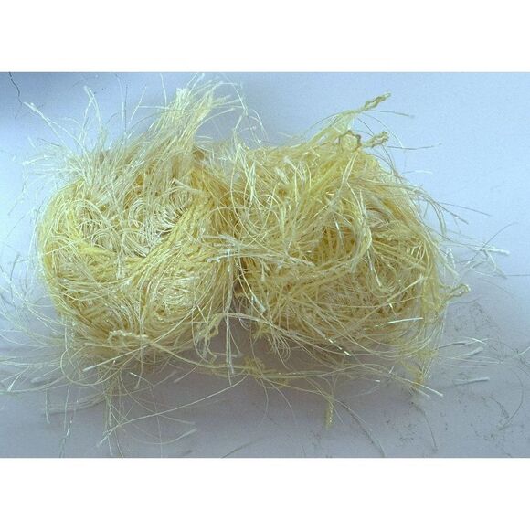 Trendsetter Novelty Eyelash Yarns Metallic Perla Aura 3 Full 1 Partial Skns NWT - Picture 2 of 4
